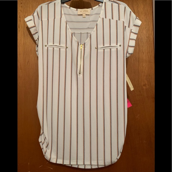 New Maternity Top - Picture 2 of 6